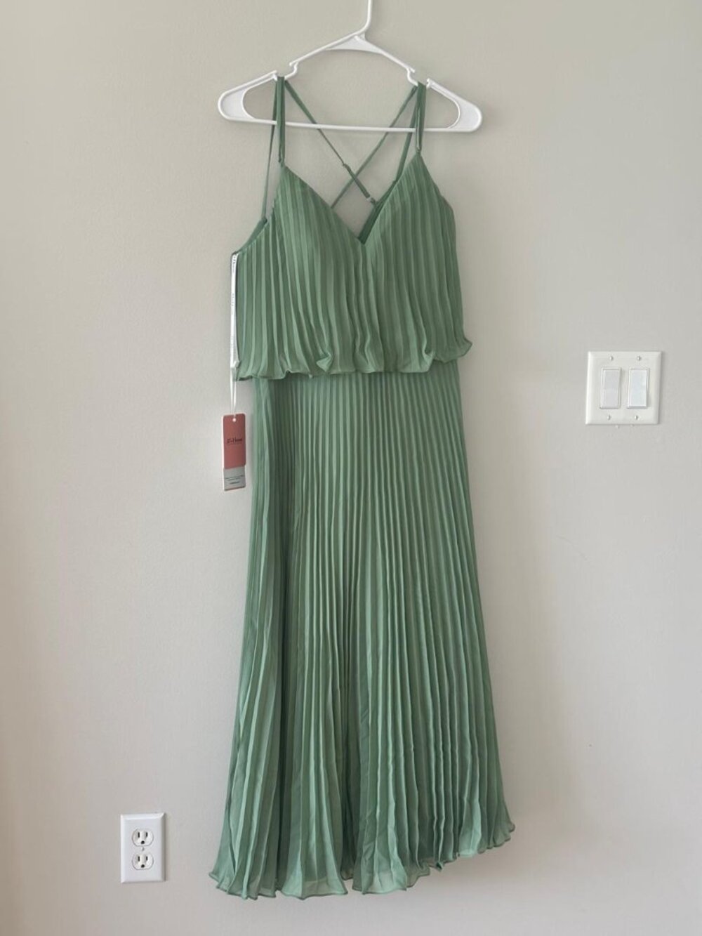 JJ's House A-line Pleated Chiffon Dress - Picture 9 of 10